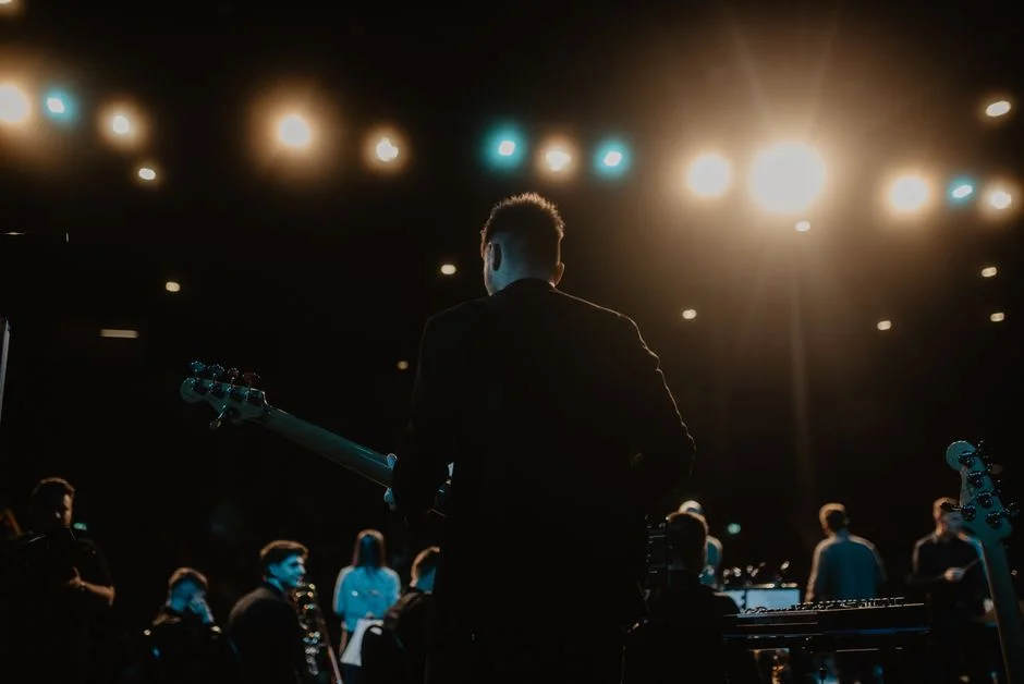 Live performance by Musician